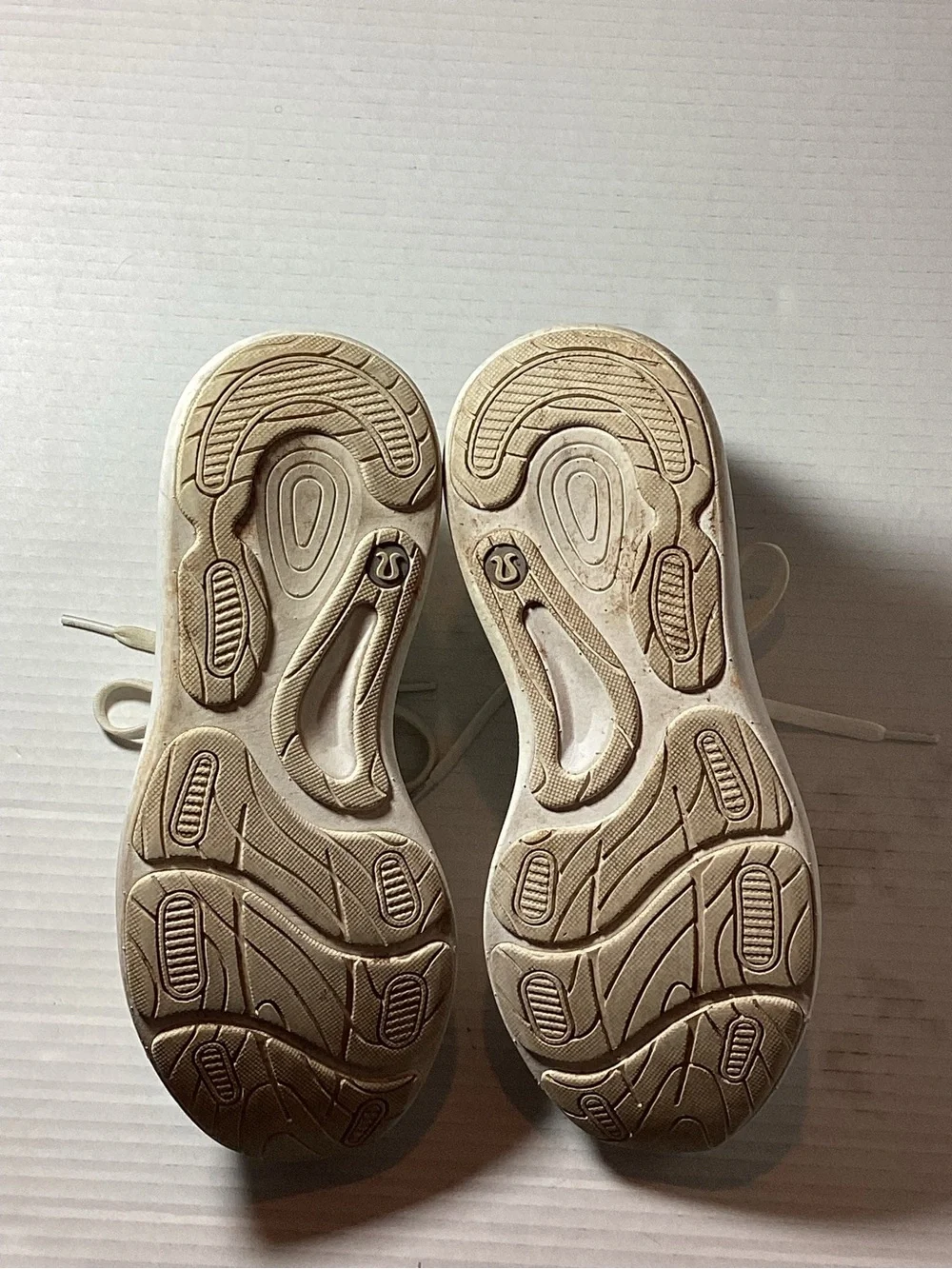 lululemon athletica Women's Sneakers